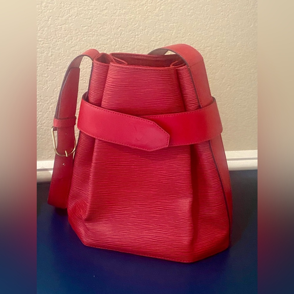 Louis Vuitton Sac D’Epaule Bag Red Epi